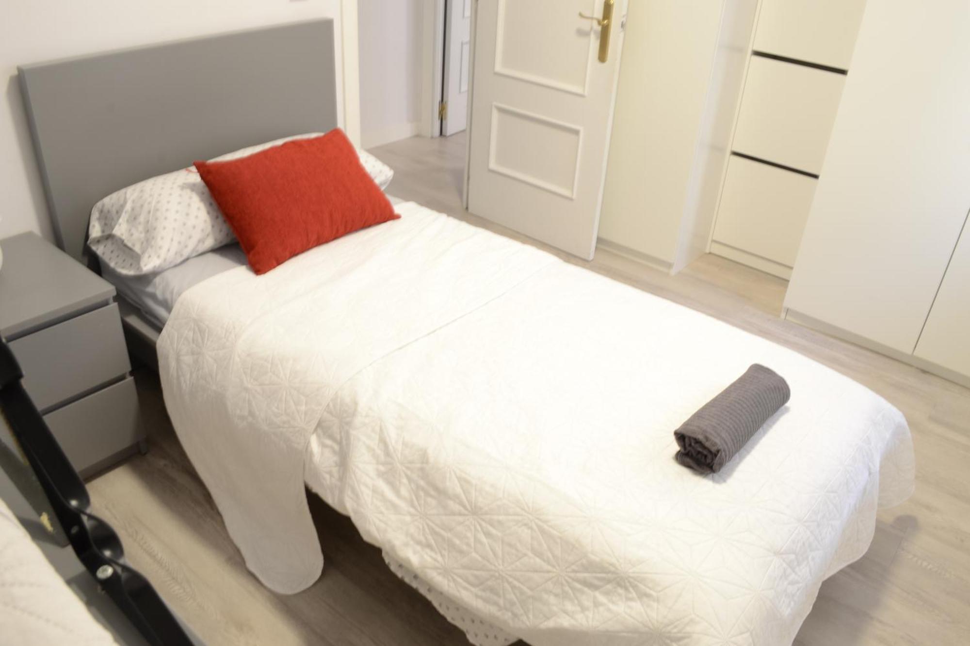 Bonito Apartamento Madrid Rio Ngoại thất bức ảnh